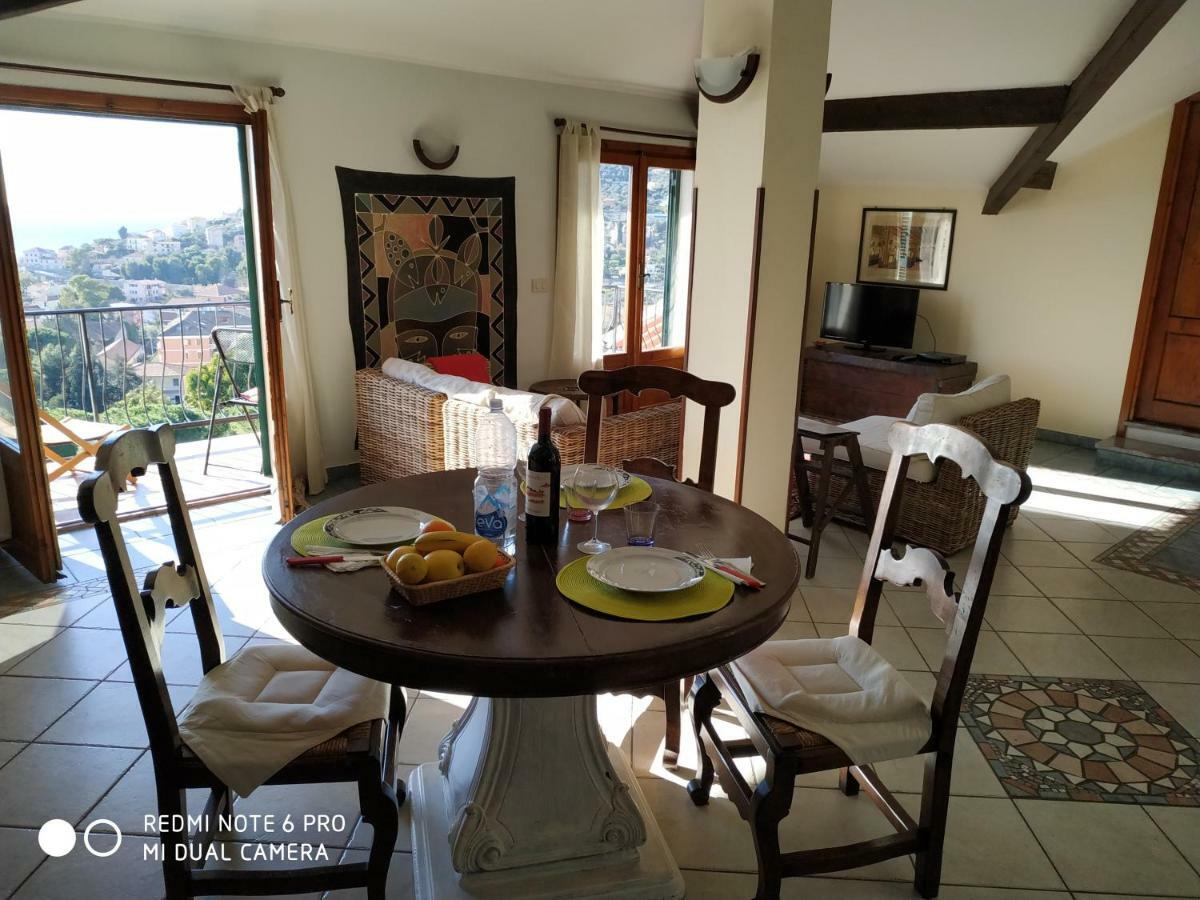 Апартаменти Mansarda Mare Bella Vista Citra Zero Zero Ottanta Trentuno Lt O738 Імперія Екстер'єр фото